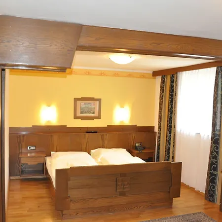 Post 3* Großkirchheim