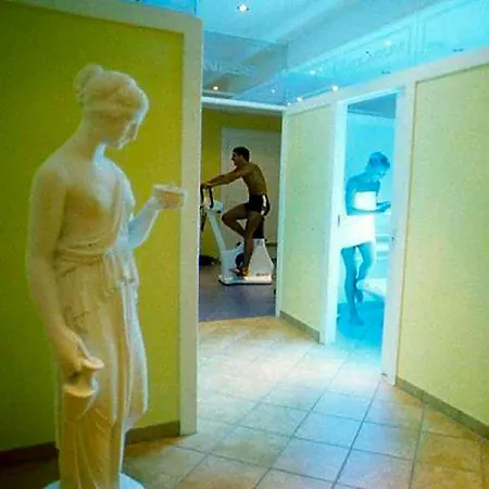 Post Hotel