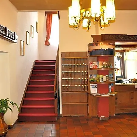 Post Hotel