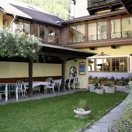 Hotel Post Großkirchheim