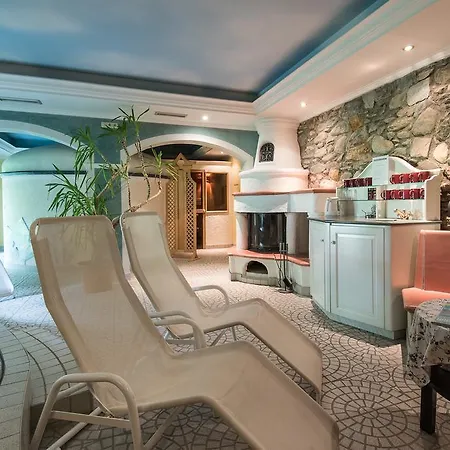Hotel Post 3*